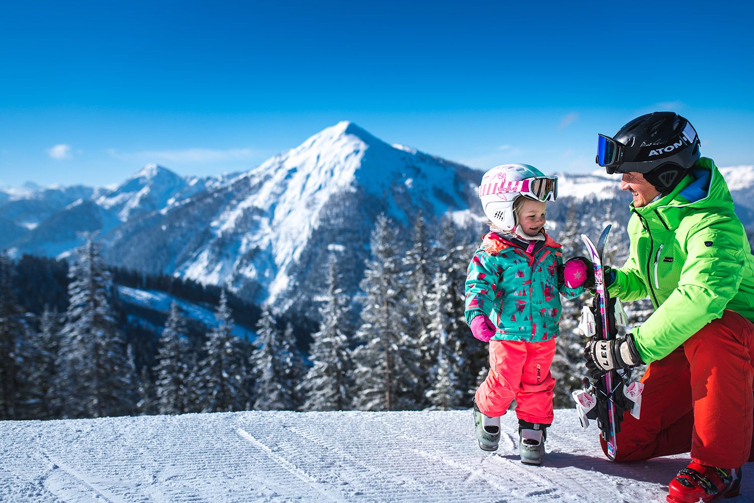 skifahren-mit-der-familie.jpg